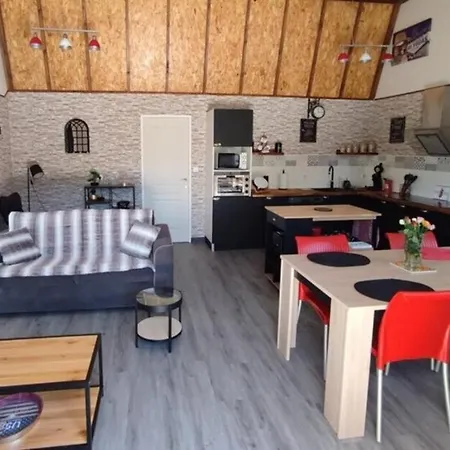Le Cosy Occitan Chaleureuse Independante Baignoire Terrasse Jardin Holiday home Carcassonne
