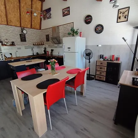 Holiday home Le Cosy Occitan Chaleureuse Independante Baignoire Terrasse Jardin *