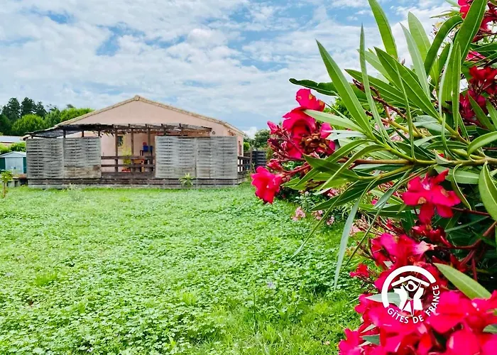 Le Cosy Occitan Chaleureuse Indépendante Baignoire Terrasse Jardin Сasa de vacaciones *