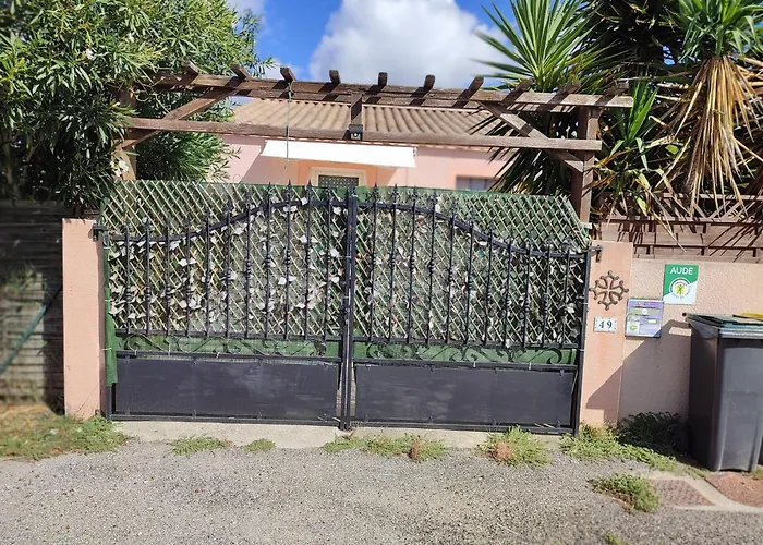 Le Cosy Occitan Chaleureuse Indépendante Baignoire Terrasse Jardin Сasa de vacaciones